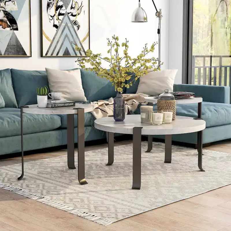 Table basse et tables d'appoint rondes en acier
