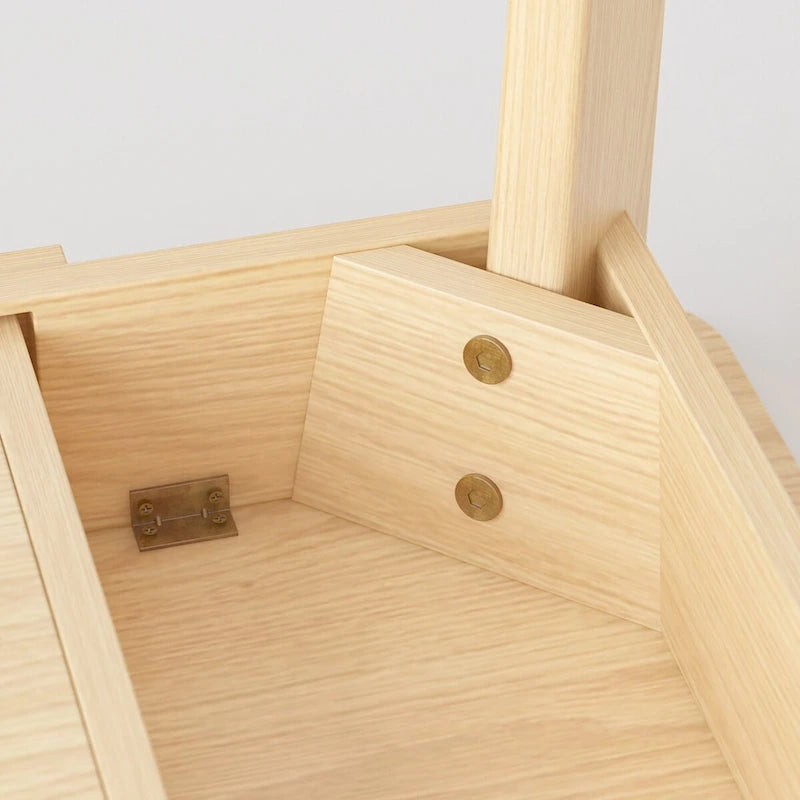 Bureau d'ordinateur en bois beige